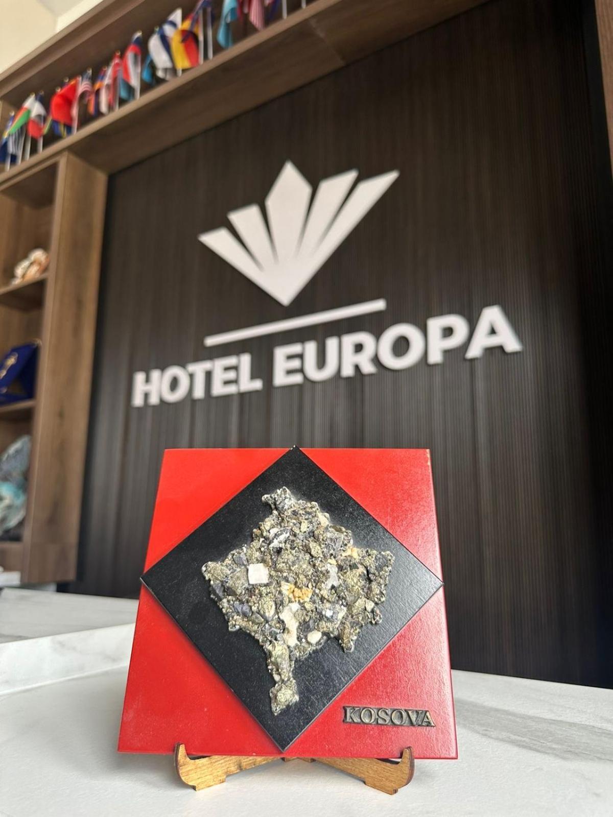 Hotel Europa Prishtina Pristina Esterno foto
