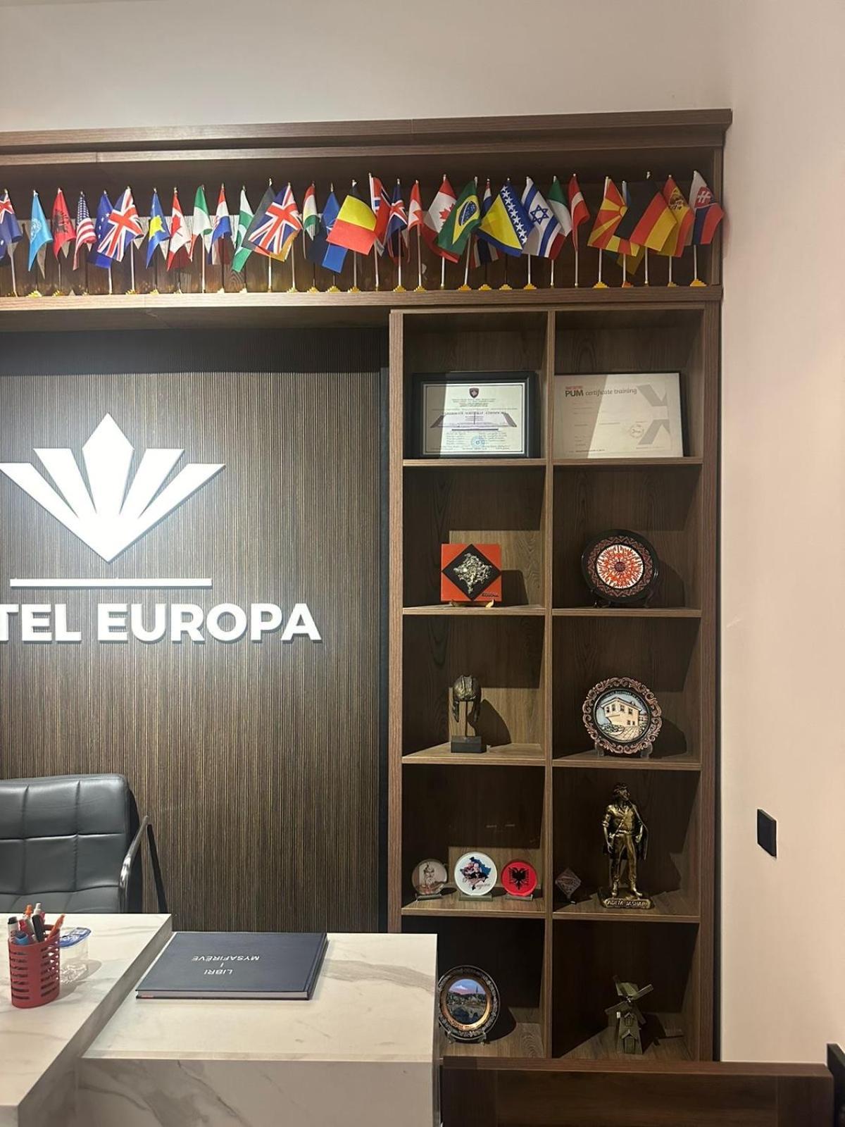 Hotel Europa Prishtina Pristina Esterno foto